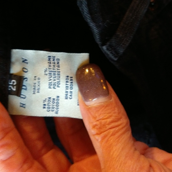 VGUC. Hudson black denim jeans. - Picture 5 of 10